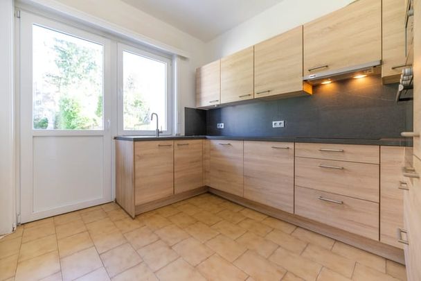 Appartement te huur - Photo 1