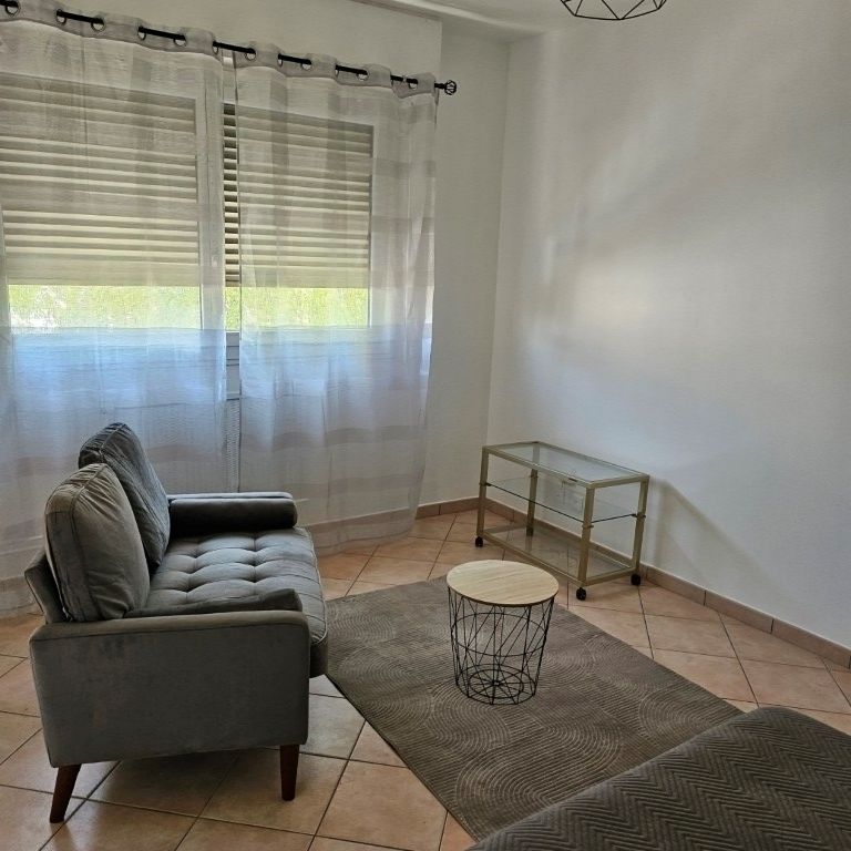 Location Appartement 1 pièce 29m² - Photo 1