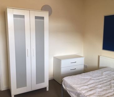 7 Leslie Road - Photo 3