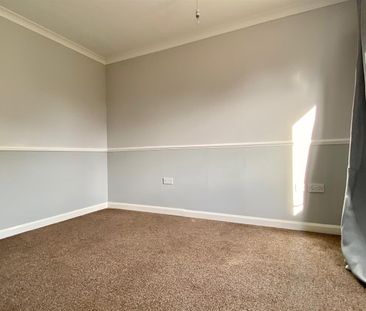 Hurrell Road Caister, Great Yarmouth - Photo 2