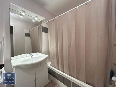Location Appartement 3 pièces 62m² MONTAUBAN 82000 - Photo 4