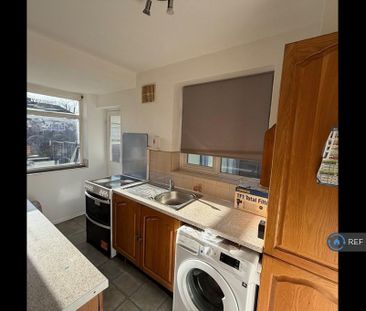 3 bedroom bungalow to rent - Photo 4