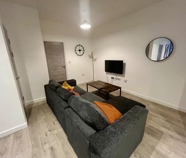 2 bedroom apartment to rent - Photo 4