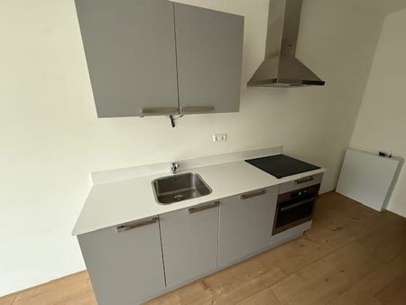 Appartement te huur: Claes van Ruyvenstraat 6-C9 2011 KB Haarlem - Photo 4