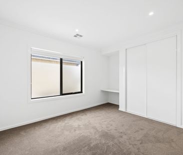 Low Maintenance, Modern Luxury! - Photo 5