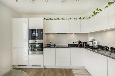 Lakeside Drive, London, NW10 - Photo 5