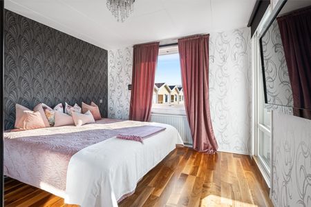 Stort hemtrevligt radhus - Foto 4