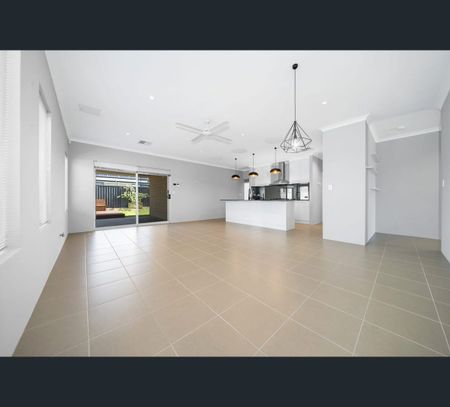9 Lican Street, Treeby, WA 6164 - Photo 4