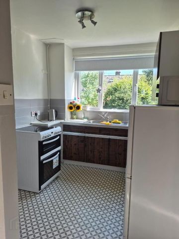 298 Merville Garden Village Newtownabbey, BT37 9TT - Photo 5
