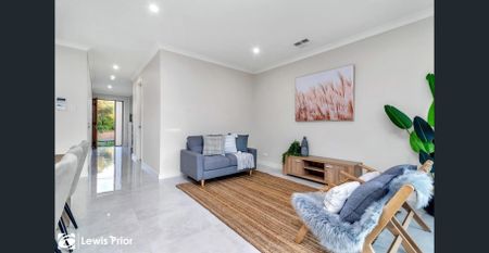 Highly Sought After Location - Executive Living - Photo 3