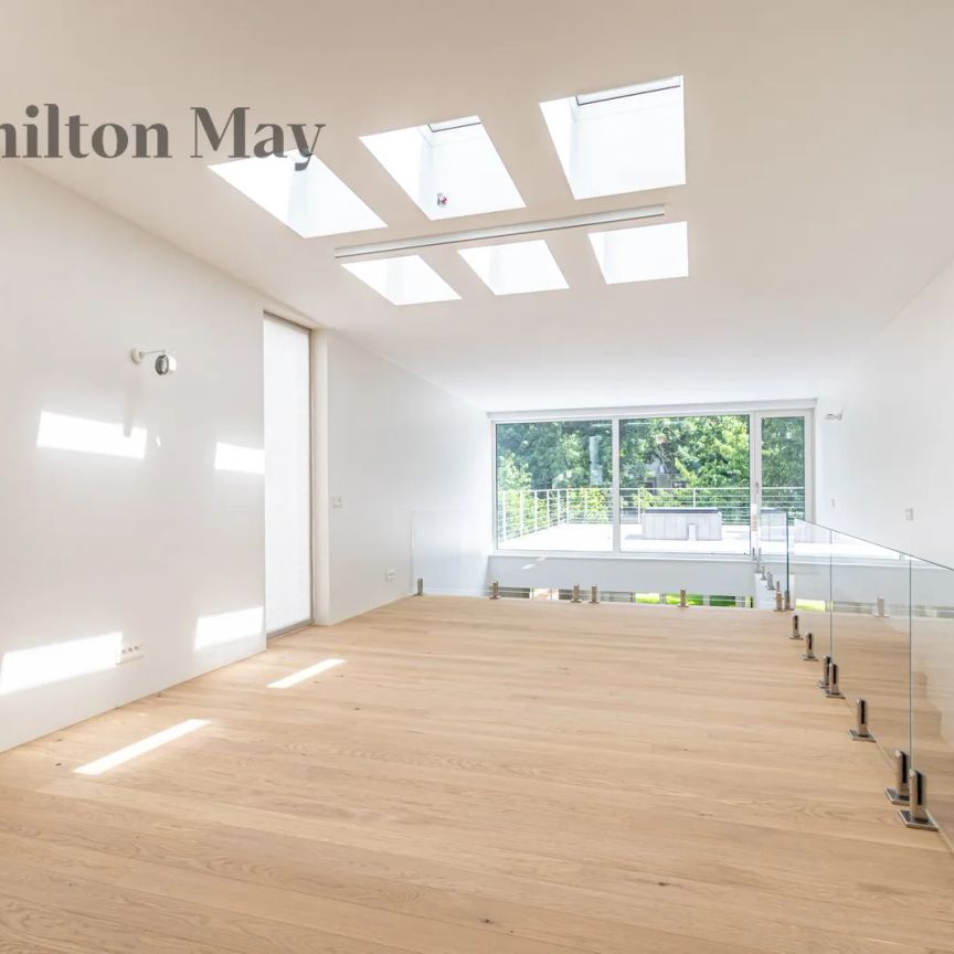 Nowoczesny dom o powierzchni użytkowej 280 m2 z dwoma tarasami i ogrodem w Wilanowie - Photo 1