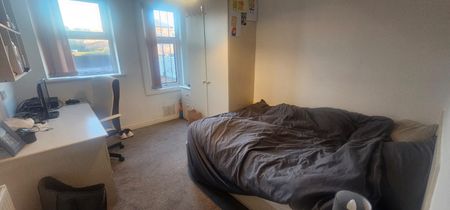 4 Bed - 161B Kirkstall lane, Headingley, Leeds - LS6 3EJ - Student - Photo 5