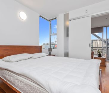 Stylish on Scotia - Photo 5