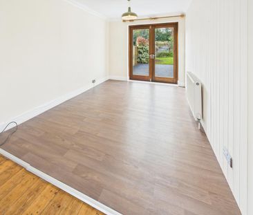 3 bedroom terraced house to rent - Photo 6