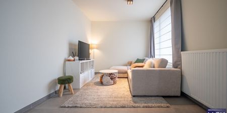 Appartement te huur in Kruishoutem voor € 800 met 2 slaapkamers - Photo 3