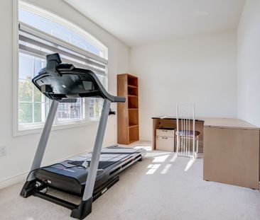 For Lease - 383 Royal West Drive, Brampton, Ontario - Photo 5