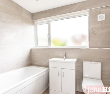 Ticehurst Road, Brighton - Photo 4