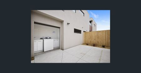 Location, Location, Location! - Photo 5