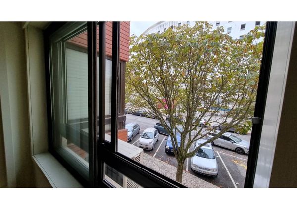 Apartamento T5 em Lisboa