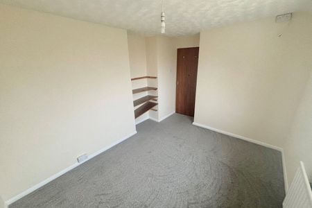 Swaffham Road - Photo 5