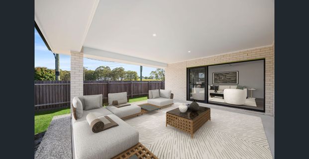 Luxurious Family Home - Photo 1