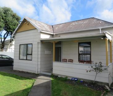 PETONE LIVING - Photo 5