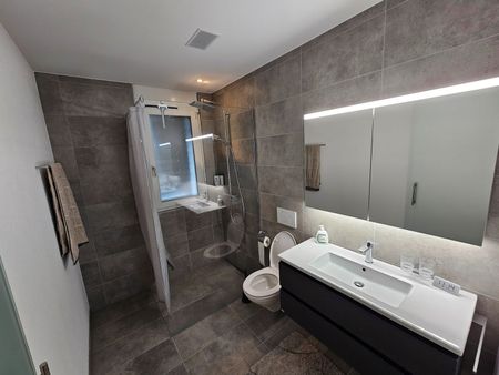 2.5 Zimmer, 87 m², 4. Stock - Photo 5