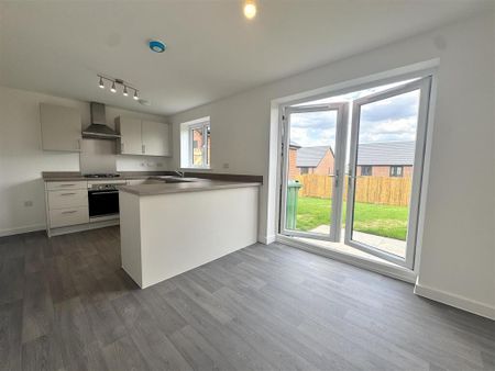 3 bedroom terraced house to rent - Photo 4