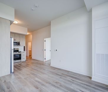 For Lease - 2475 Old Bronte Road Unit# 804, Oakville, Ontario - Photo 3