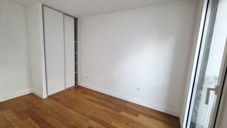 Location Appartement 2 pièces 43m² OLIVET 45160 - Photo 4