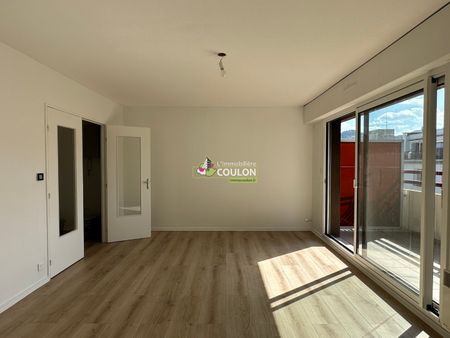 Location Appartement 2 pièces 47m² - Photo 4