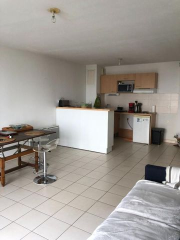 Location Appartement 2 pièces Meublé 50m² ST BRIEUC 22000 - Photo 3