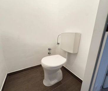 Gepflegte 2-Zimmer Wohnung mit Loggia -Traisenparknähe - Foto 4