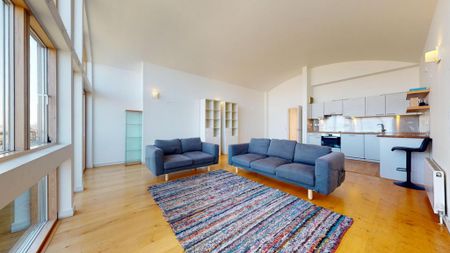 3 bedroom flat to rent - Photo 2