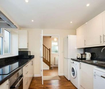 Field Way, CB1 - Photo 6