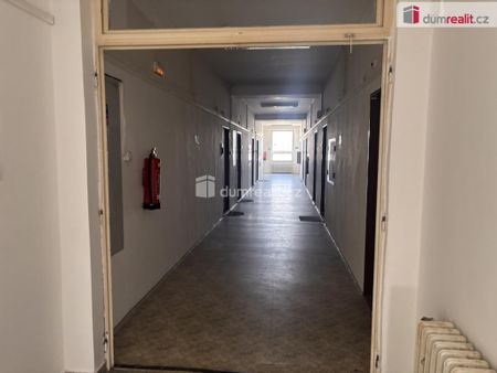Pronájem bytu 1+kk 20 m2 - Photo 2