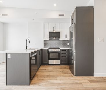 For Lease - 555 Sanatorium Road Unit# 305, Hamilton, Ontario - Photo 3