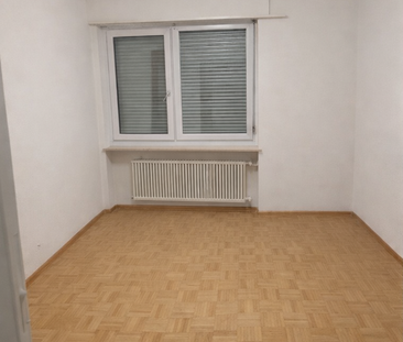 Grosszügige 3-Zimmerwohnung an ruhiger und grüner Lage - Photo 1