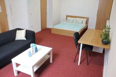 Studio to rent - Photo 4