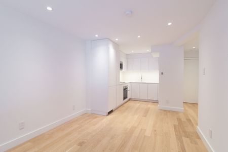 4580 Chemin Queen Mary - Photo 5