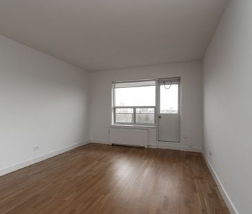 111 Lawton Boulevard - Photo 4