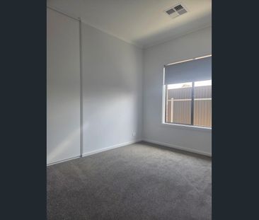 14a Janice Street, Murray Bridge, SA 5253 - Photo 1