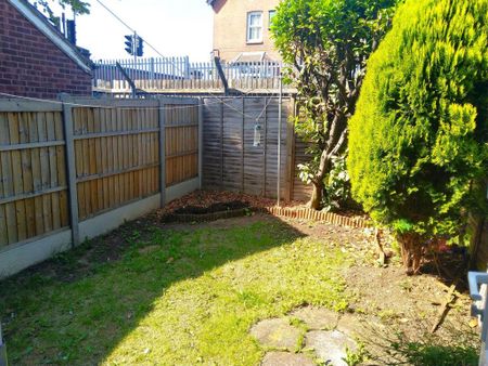 2 bedroom house to rent - Photo 3