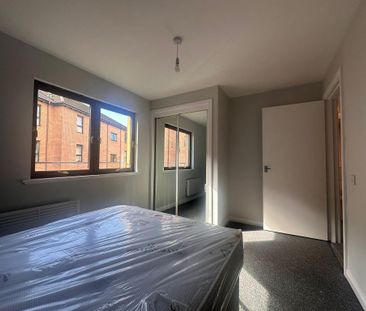 3 bedroom flat to rent - Photo 1