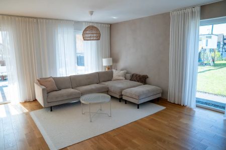 Moderne Erdgeschosswohnung mit Sauna & Garten - Photo 2