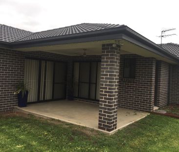 Calala Family Home - Photo 5