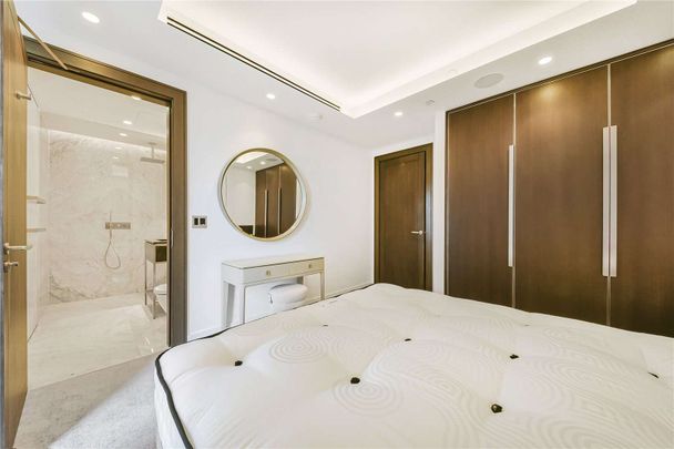 Two bedroom, two bathroom apartment in the Exclusive One St. John's Wood - Photo 1