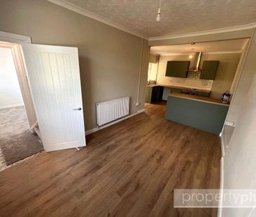 3 bedroom terraced house to rent - Photo 1