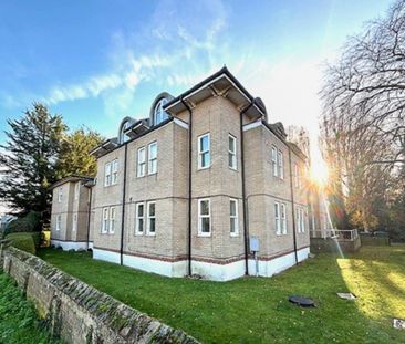 2 bedroom maisonette to rent - Photo 3