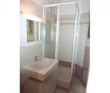 Location Appartement 2 pièces 34m² ST MAUR DES FOSSES 94100 - Photo 5